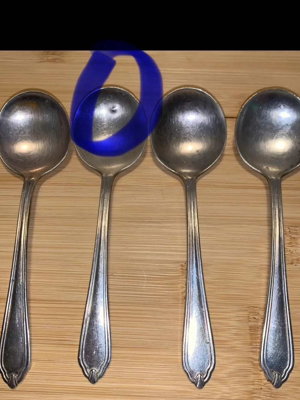 Oneida: Vintage Hotel Plate (4) Soup Spoons Silver Plated: One has a ding!